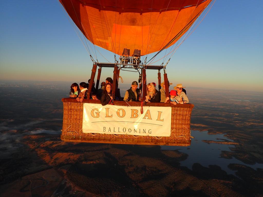 Balgownie Estate Yarra Valley Yarra Glen Eksteriør bilde Global Balloon Adventures